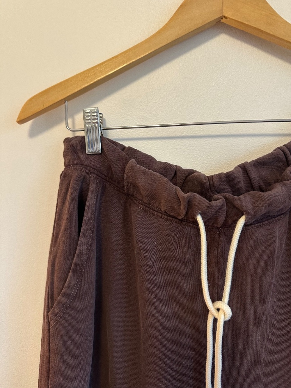 Z Supply NWT Hunter Knit Sweatpants in Chocolate Cherry | Size Small - Picture 6 of 12